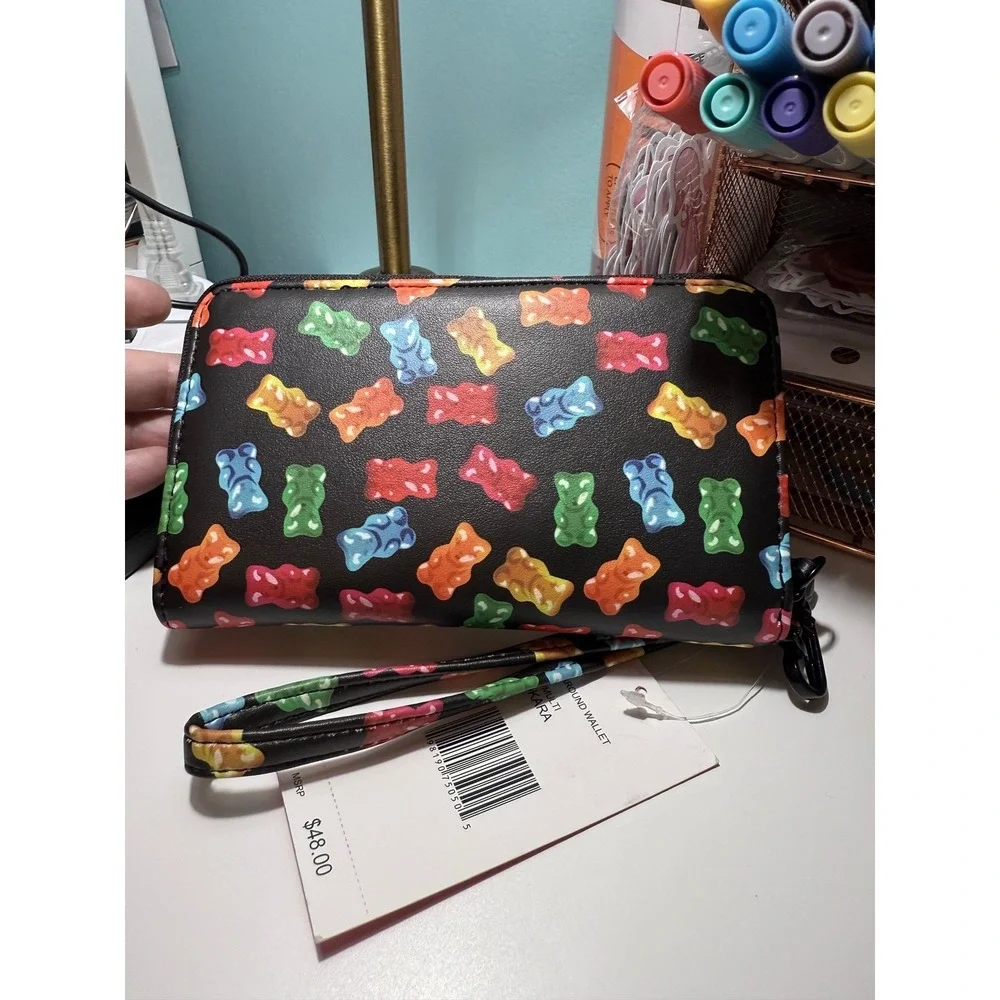 Betsey Johnson Gummy Bear Zip Around‎ Wallet Black Multi Wristlet NWT XOKARA